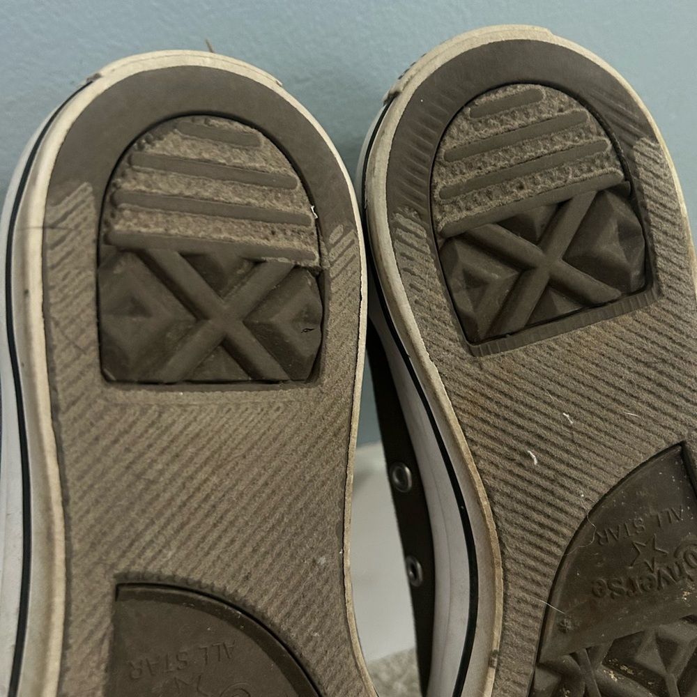 Converse Low Top - Picture 9 of 10
